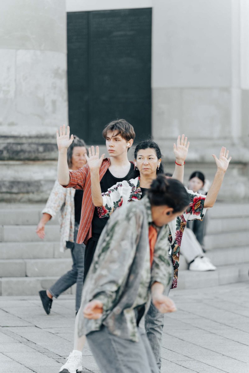 _Was_kommt_da_noch__Show